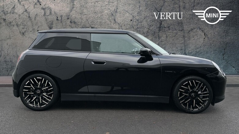 MINI Cooper 135kW E Classic 41kWh 3dr Auto Electric Hatchback